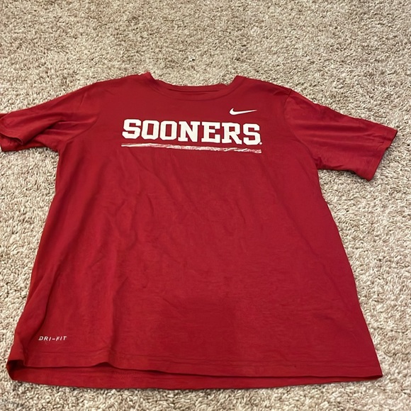 Kids Nike Oklahoma Sooners T-Shirt - Picture 3 of 4